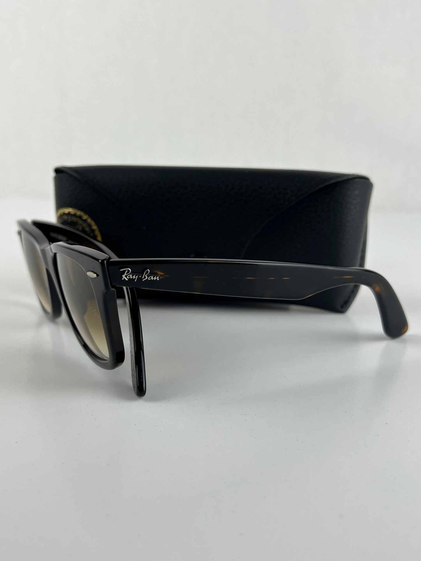 Ray-Ban