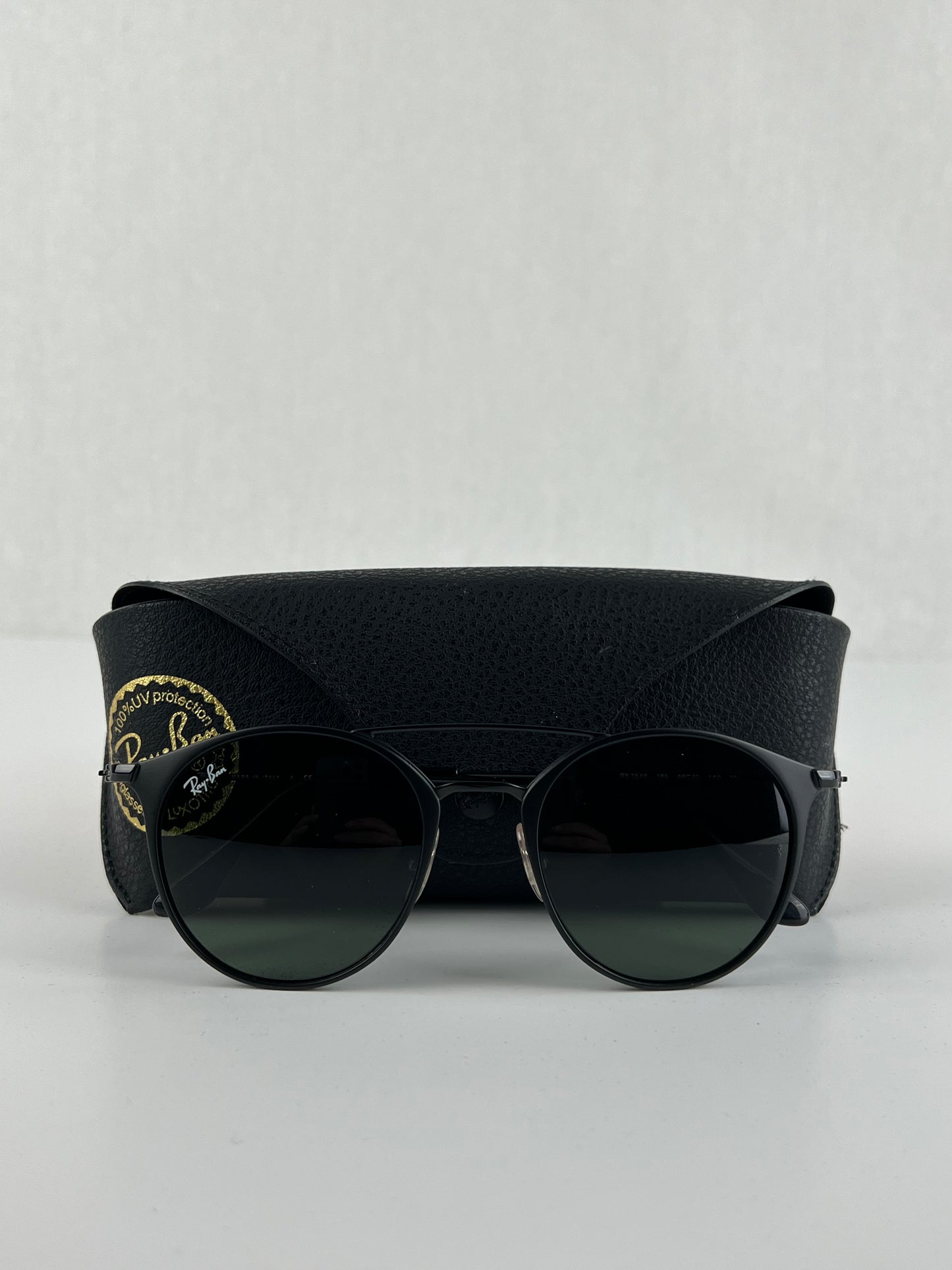 Ray-Ban