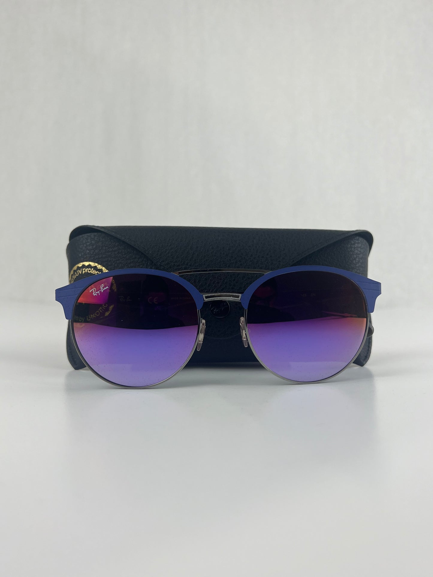Ray-Ban