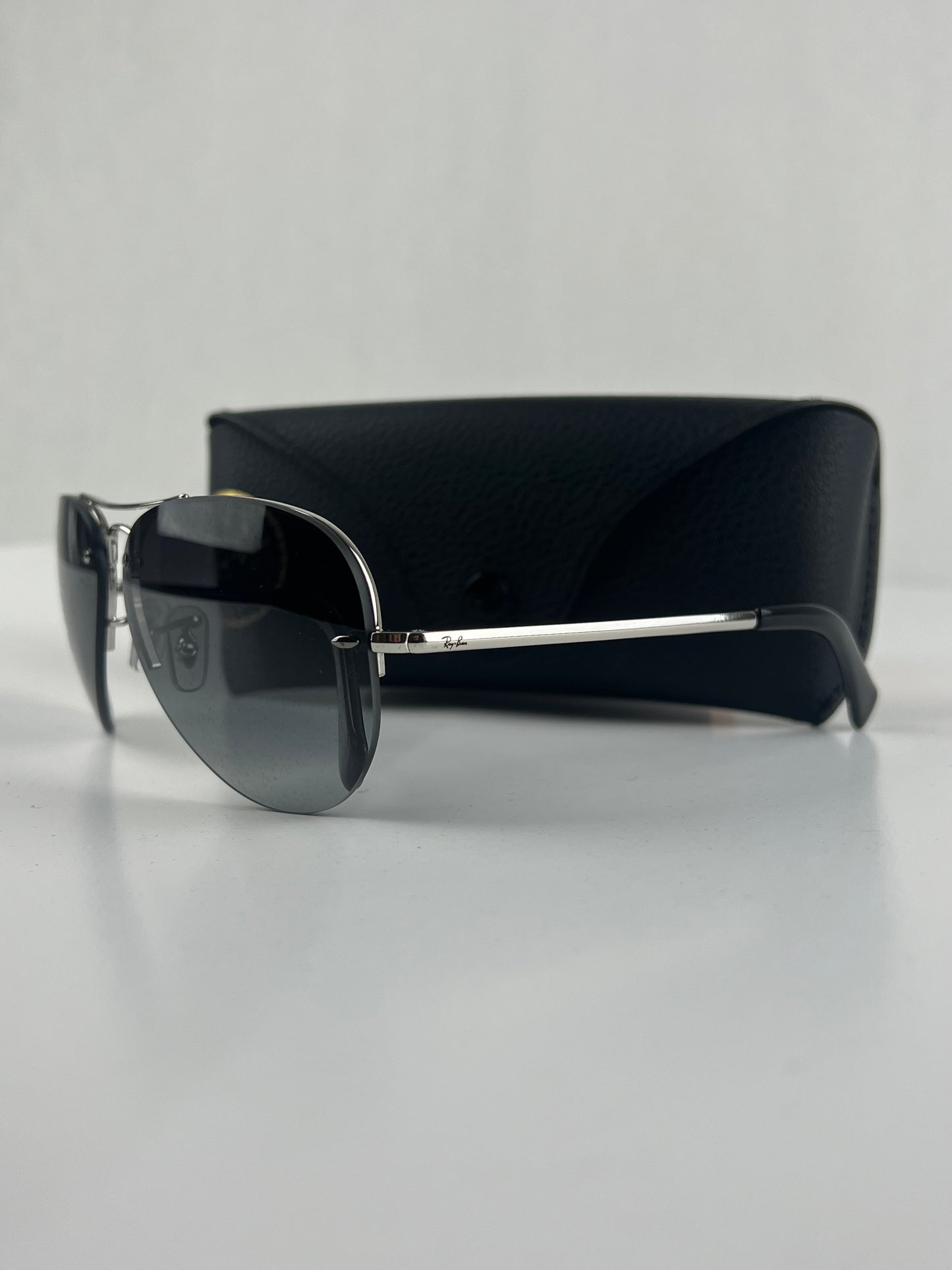Ray-Ban