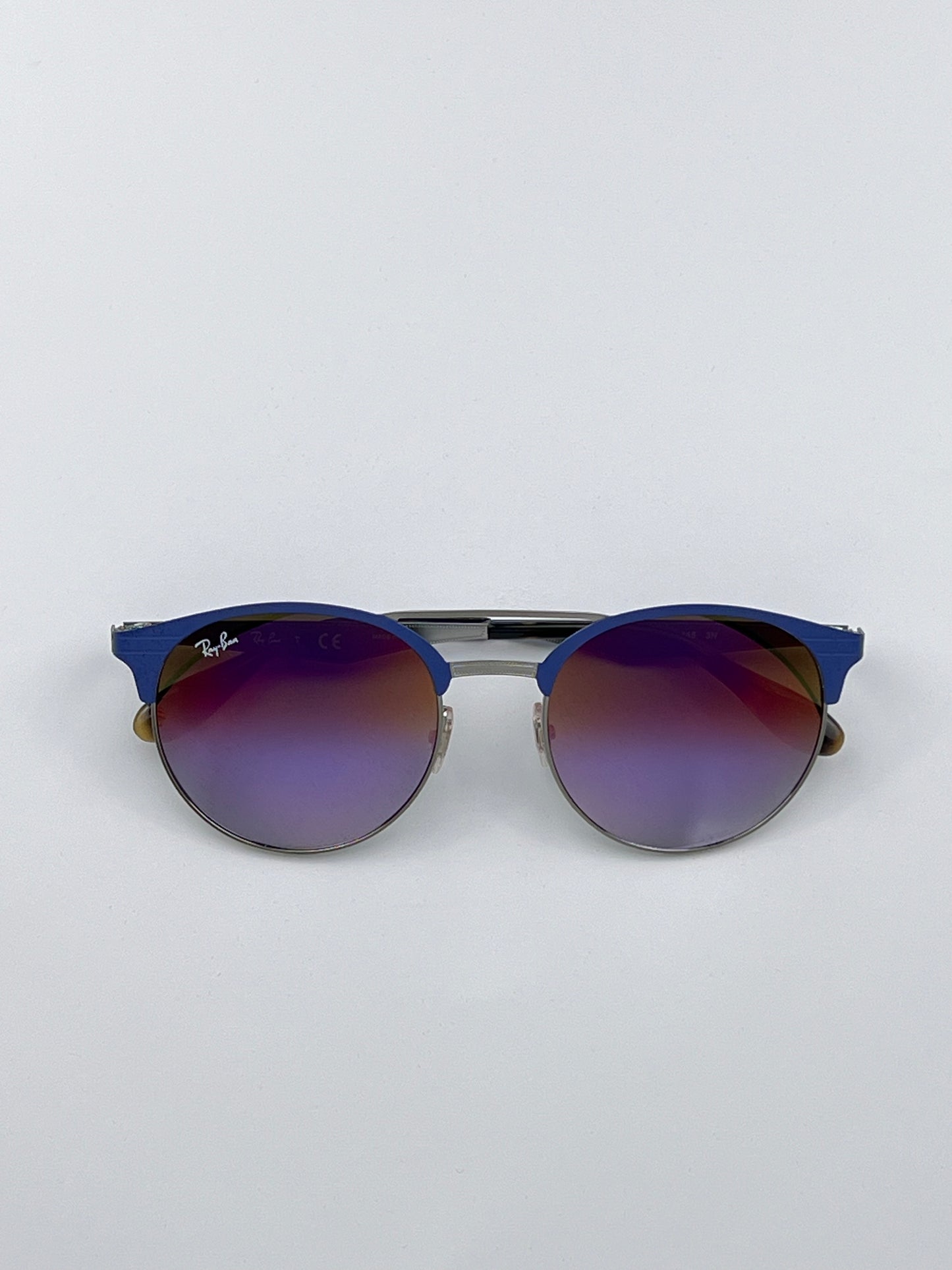 Ray-Ban