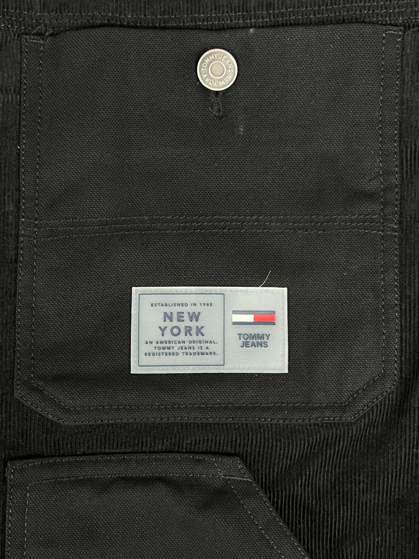 Tommy Hilfiger