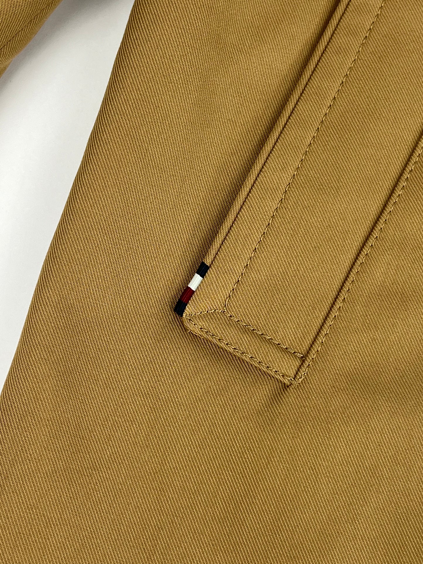 Tommy Hilfiger