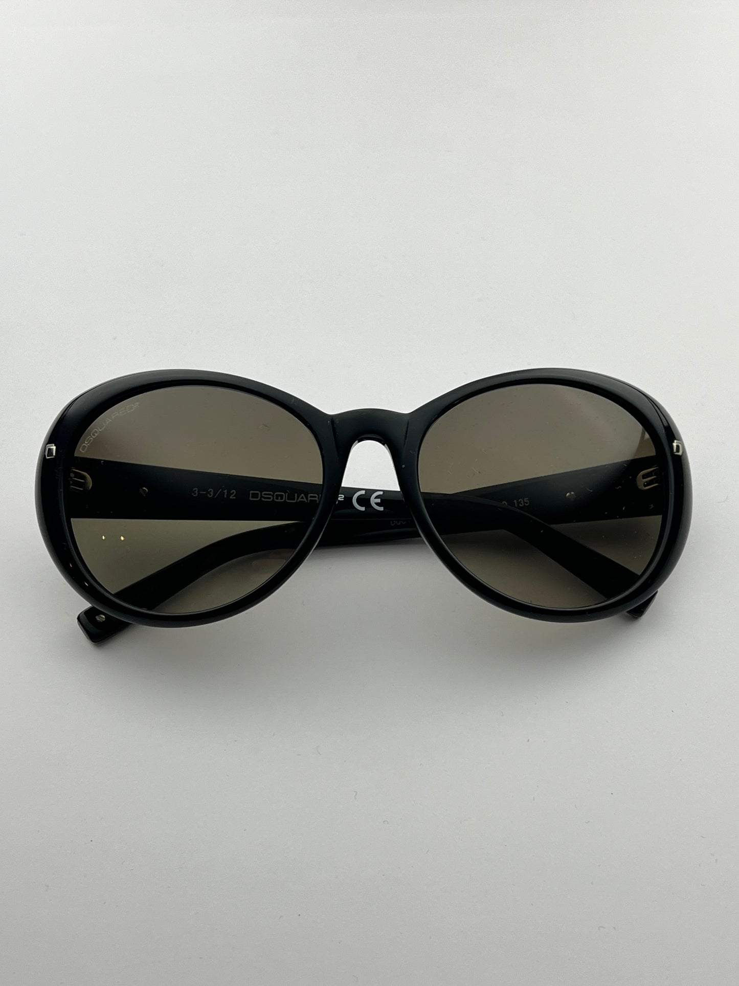 DSQUARED2