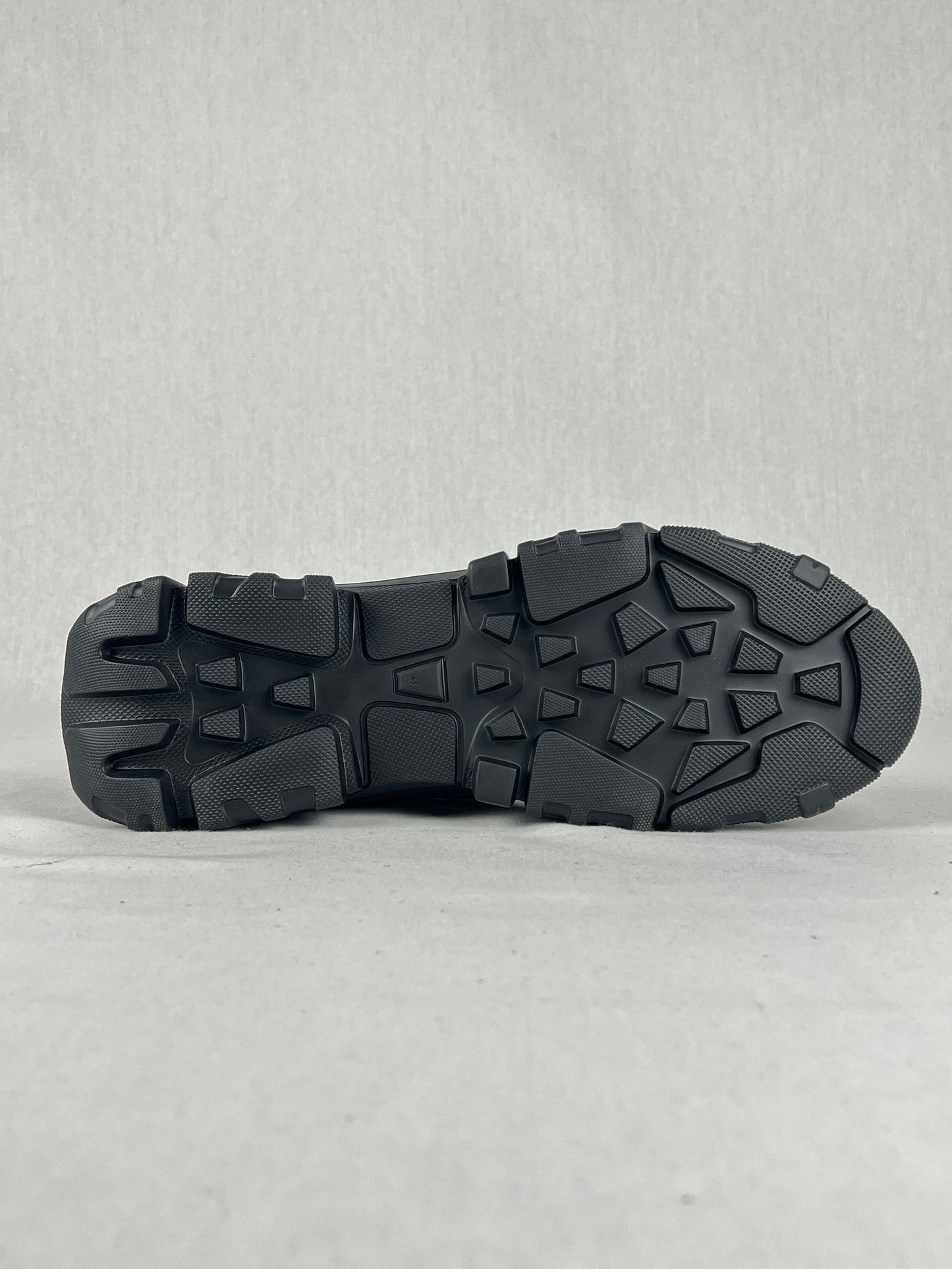 By MCQ (McQueen)
