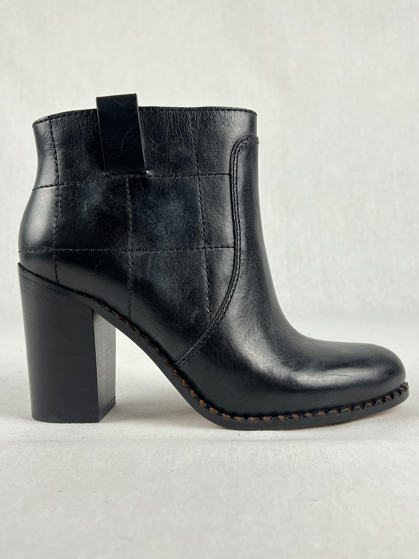 Marc By Marc Jacob