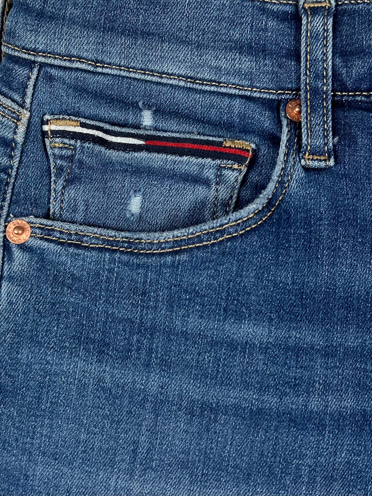 Tommy Hilfiger