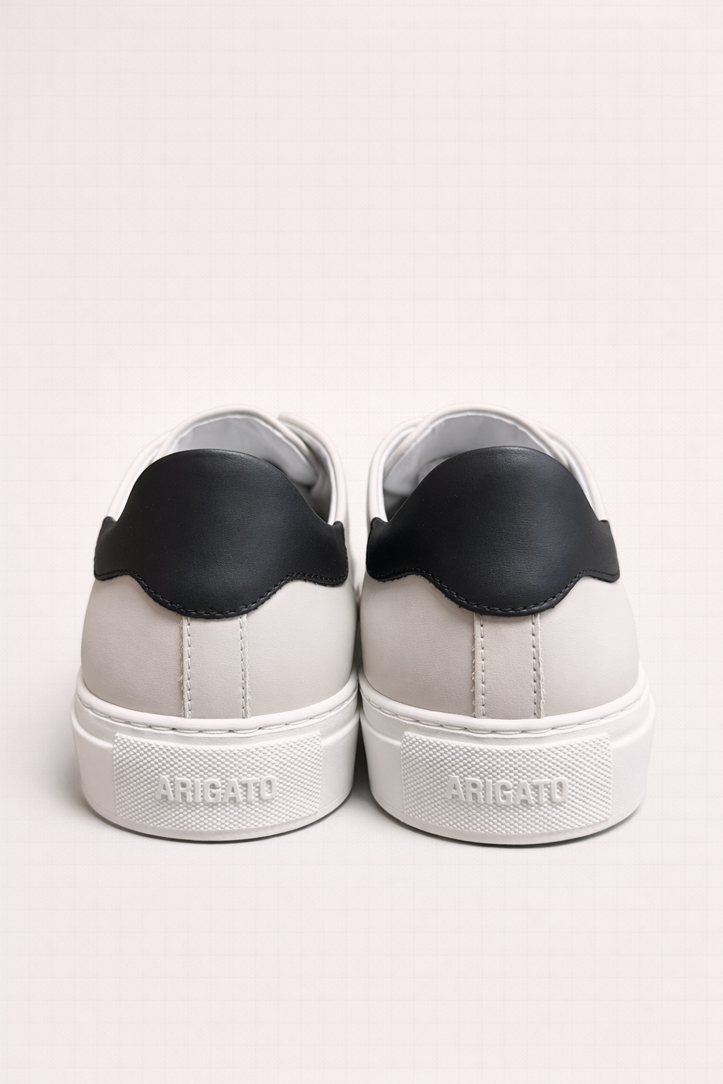 Axel Arigato Noir/Beige