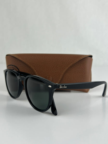 Ray-Ban