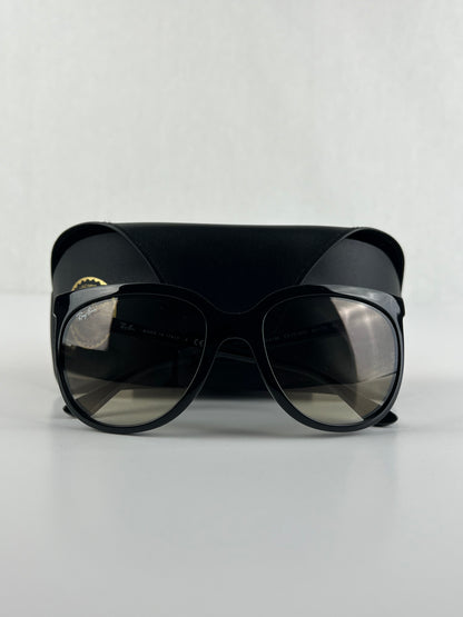 Ray-Ban