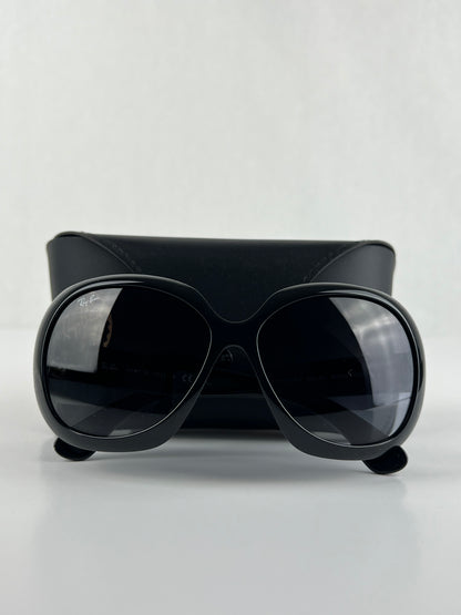 Ray-Ban