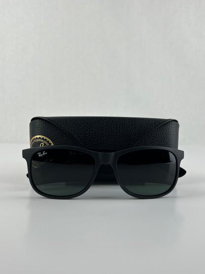 Ray-Ban