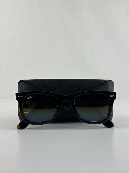 Ray-Ban