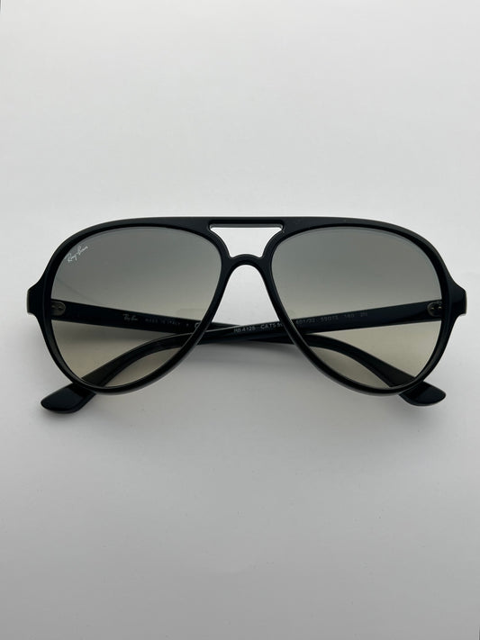 Ray-Ban
