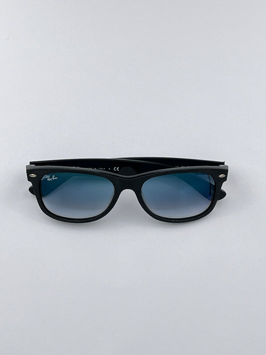 Ray-Ban