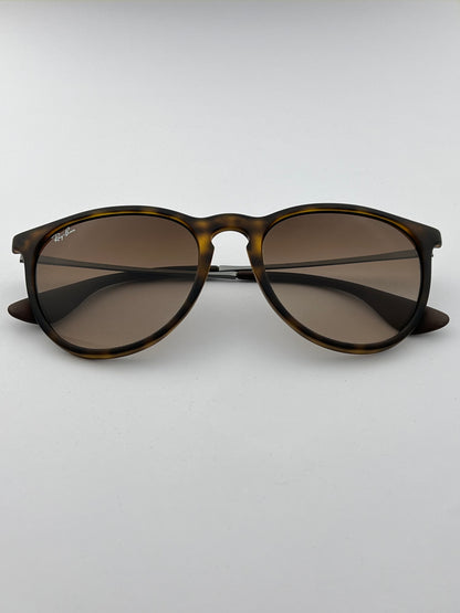 Ray-Ban