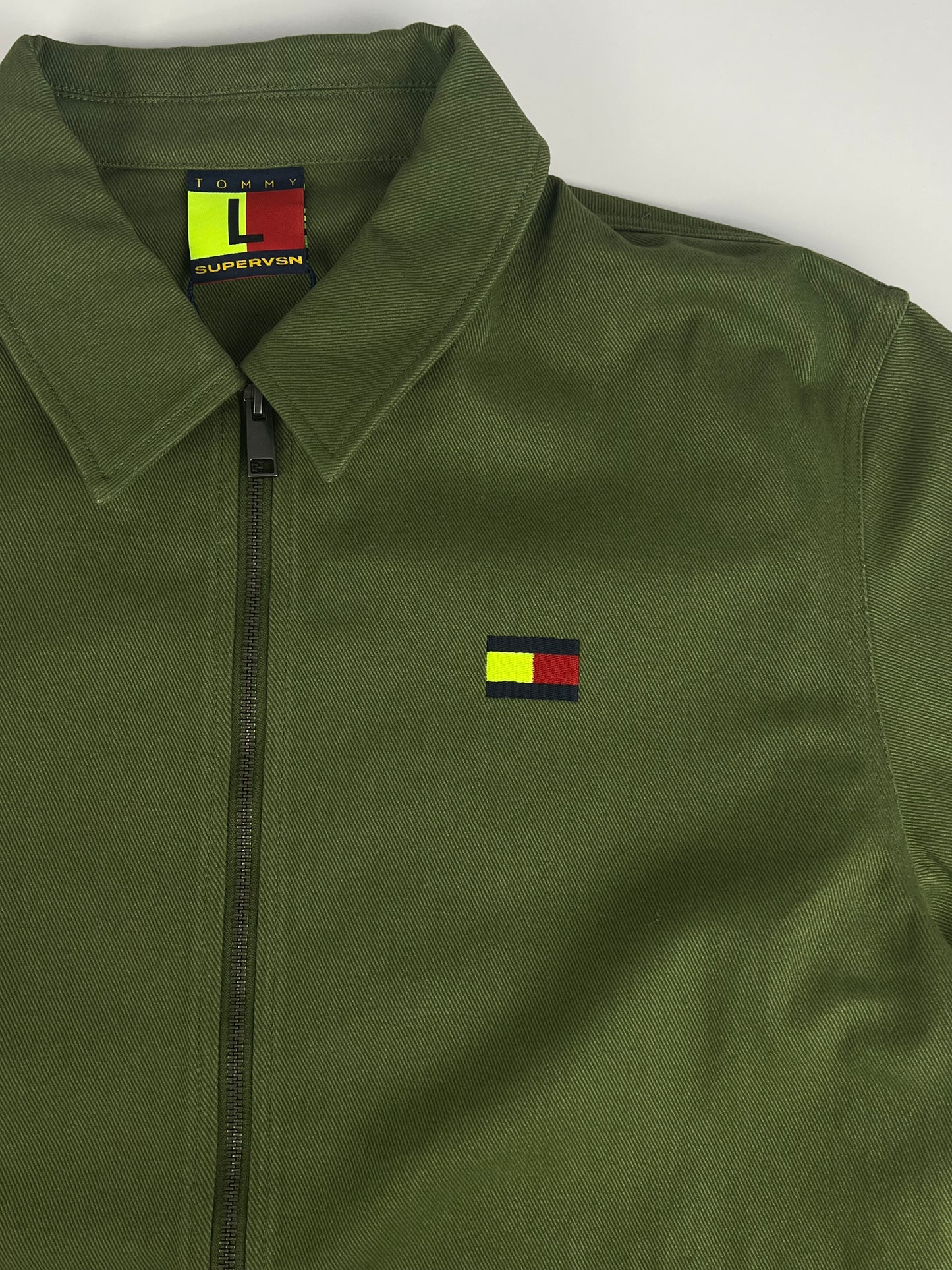 Tommy Hilfiger