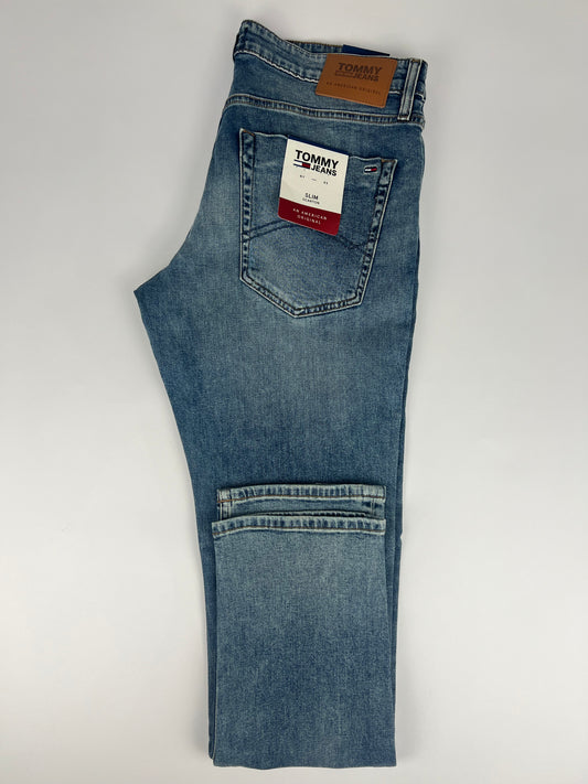 Tommy Hilfiger