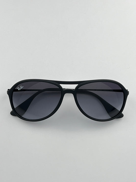 Ray-Ban