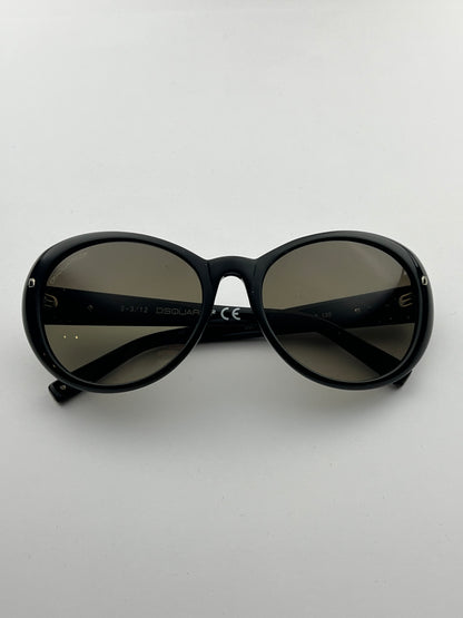 DSQUARED2