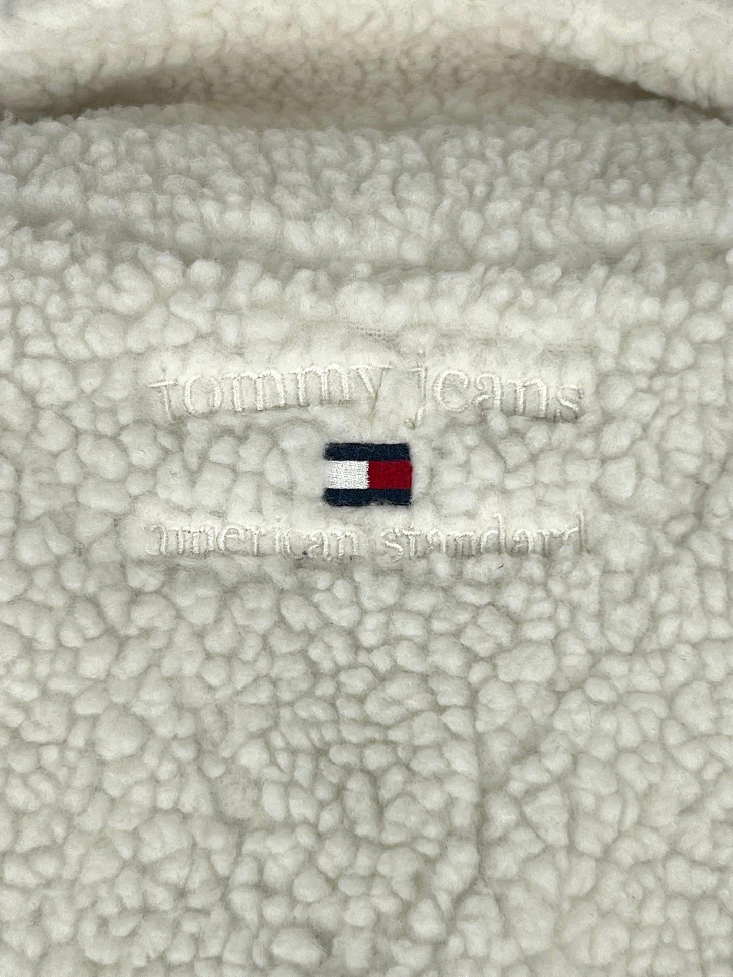 Tommy Hilfiger