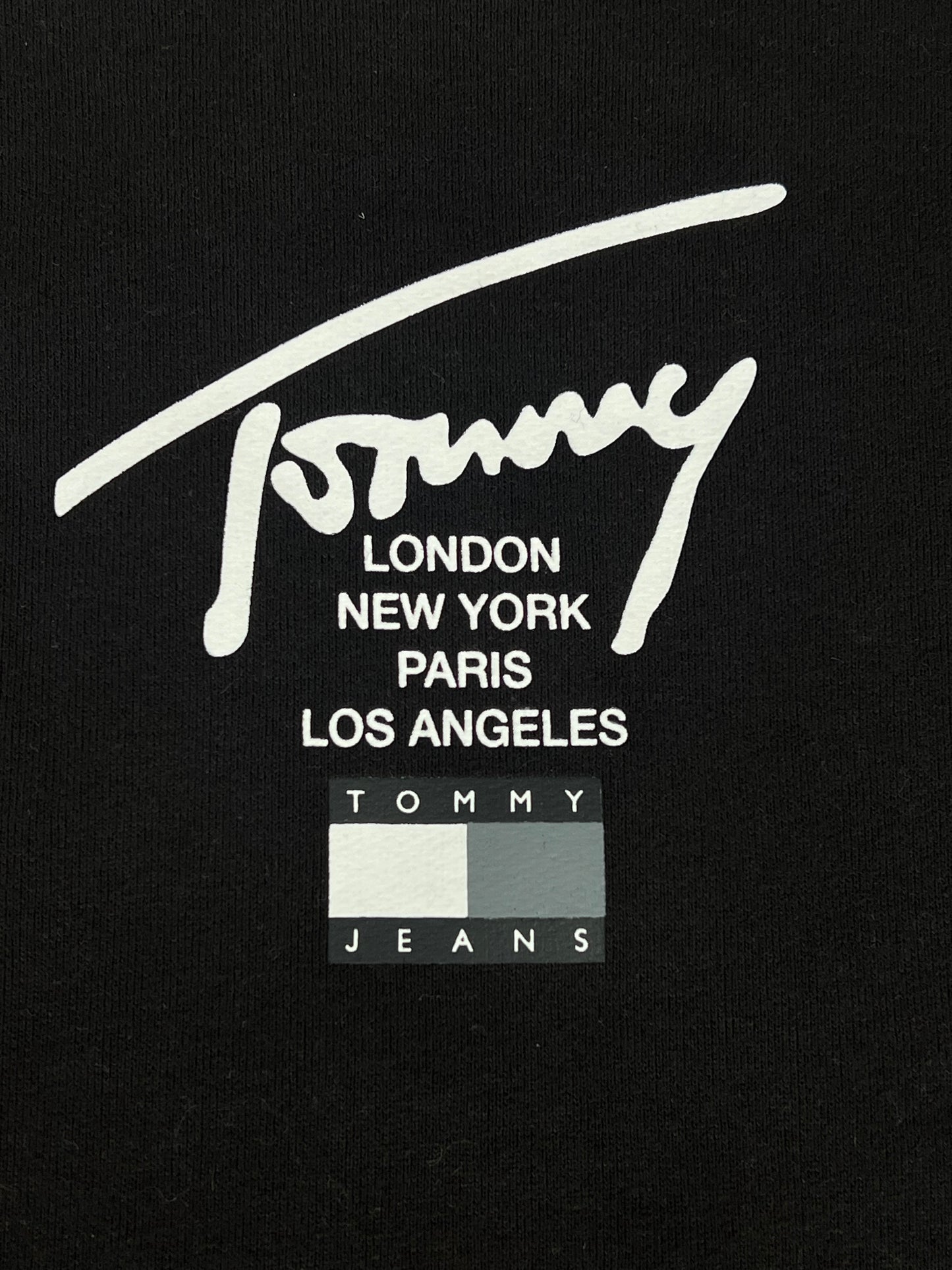 Tommy Hilfiger