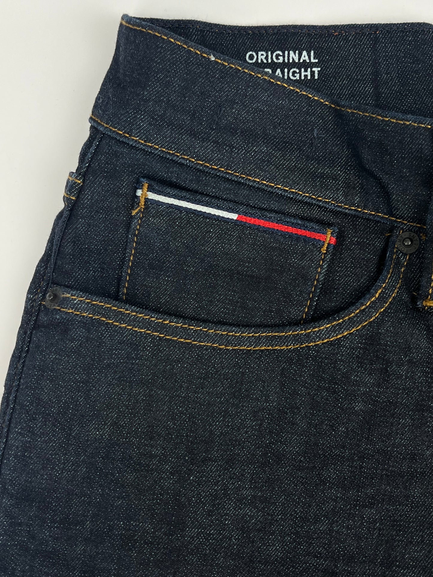 Tommy Hilfiger
