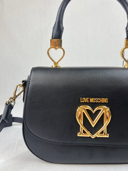 Me encanta Moschino