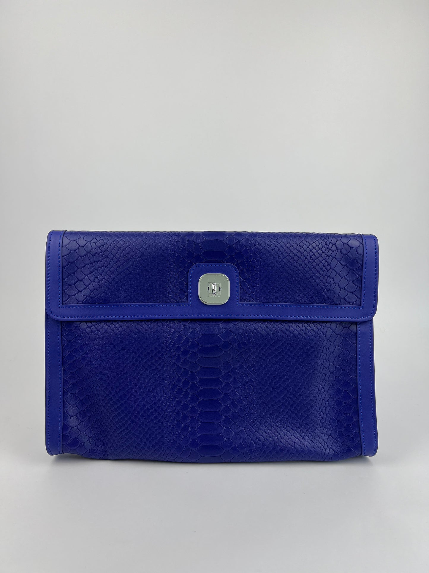 Longchamp