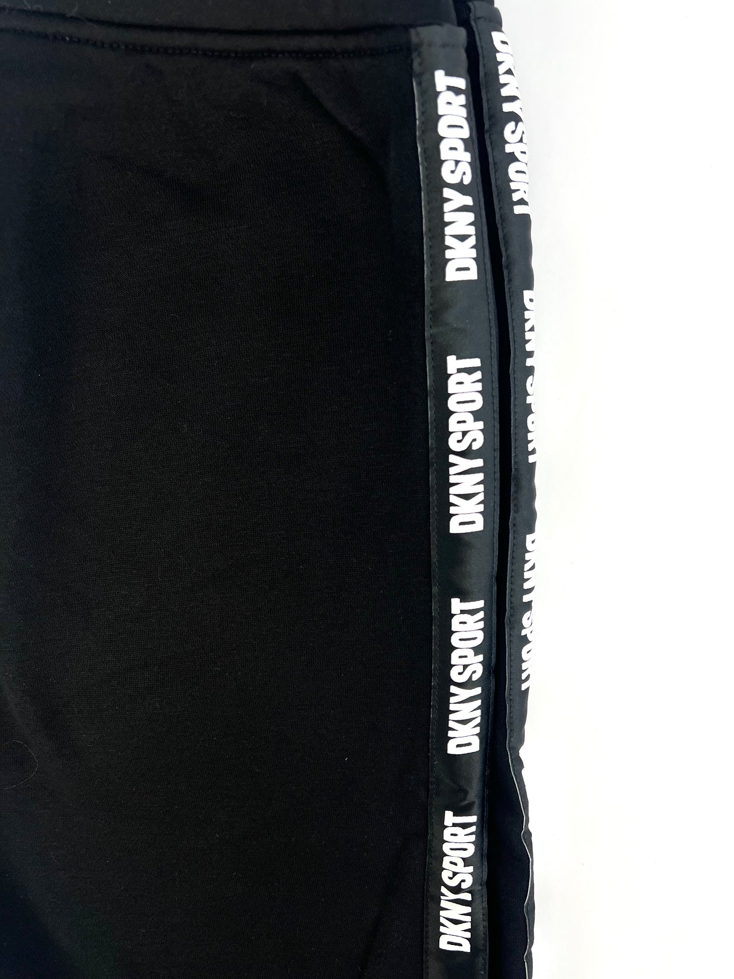 DKNY