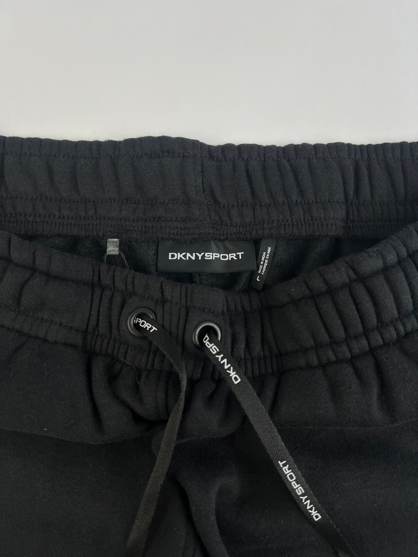 DKNY
