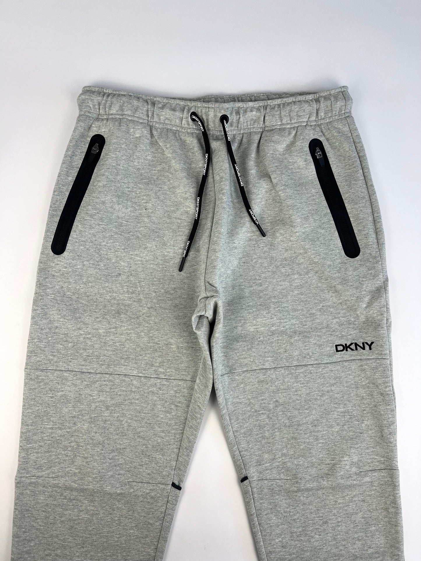 DKNY