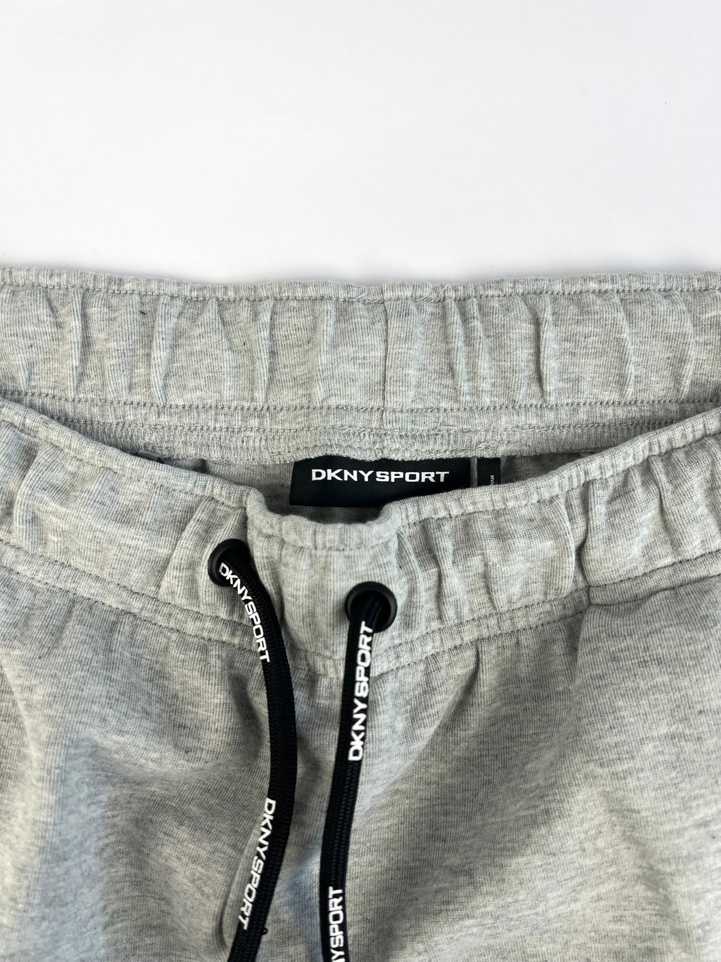 DKNY