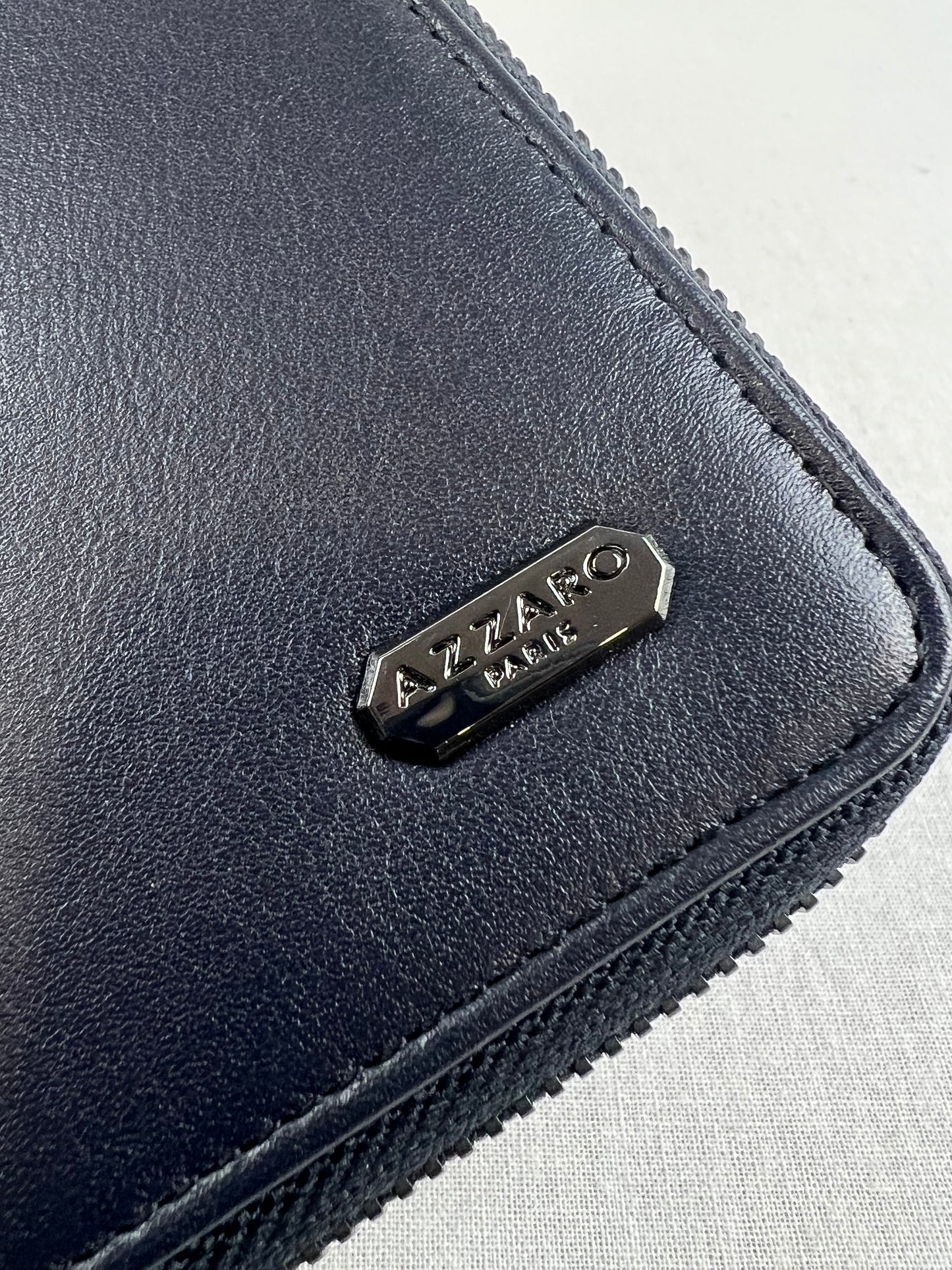 Azzaro