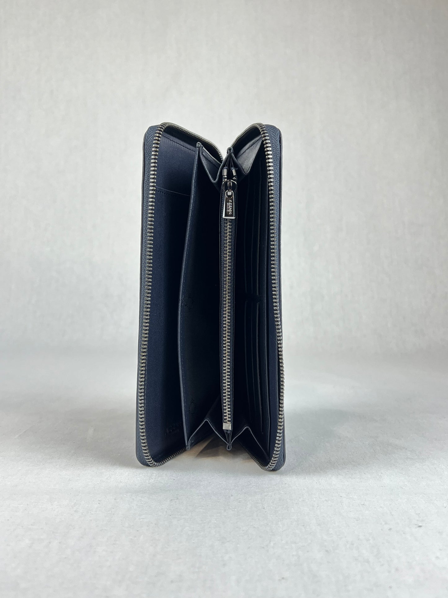 Azzaro