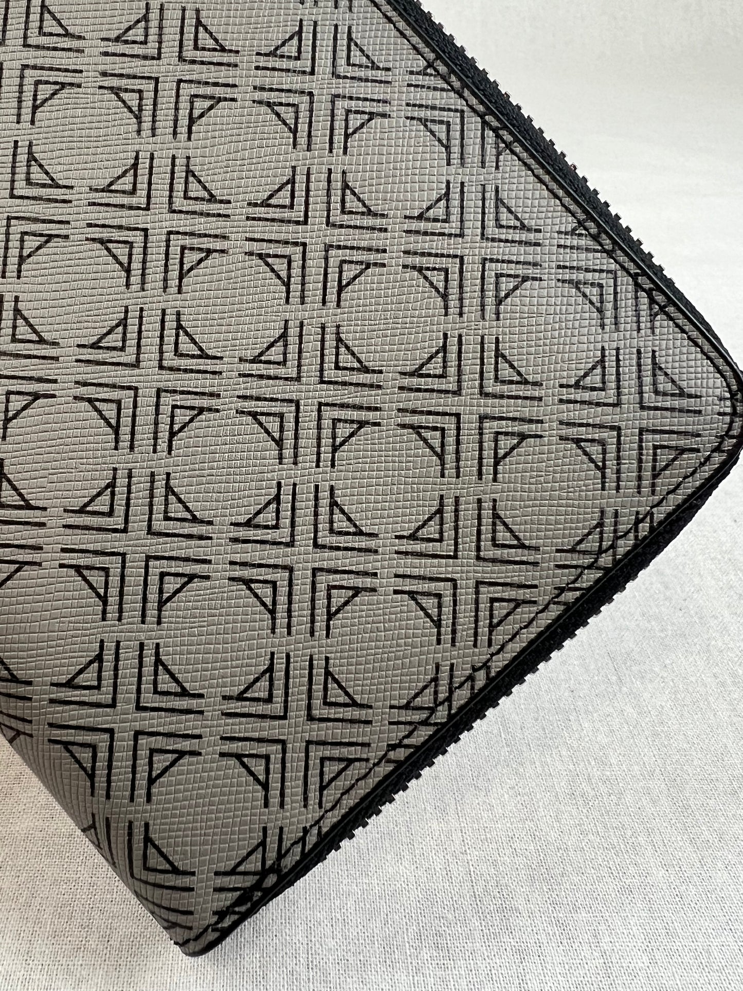 Azzaro