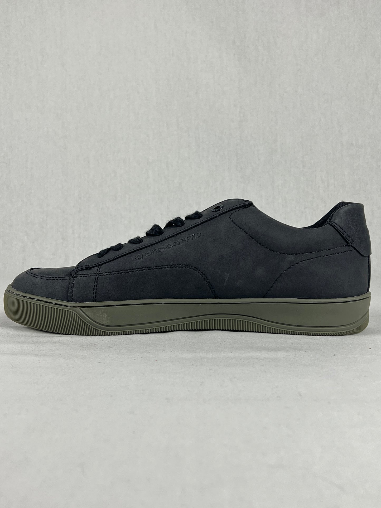 G-Star crudo