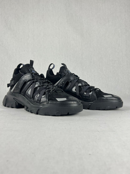 By MCQ (McQueen)