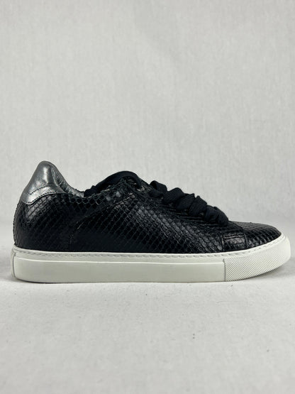 Zadig &amp; Voltaire