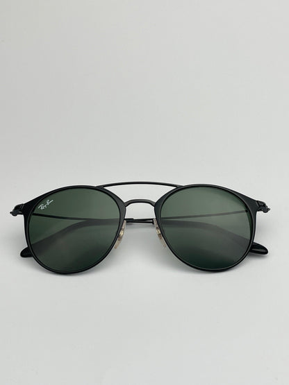 Ray-Ban
