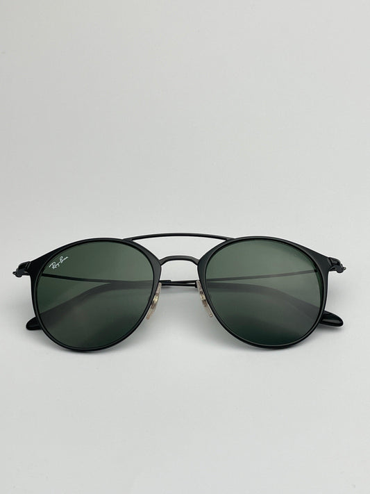 Ray-Ban