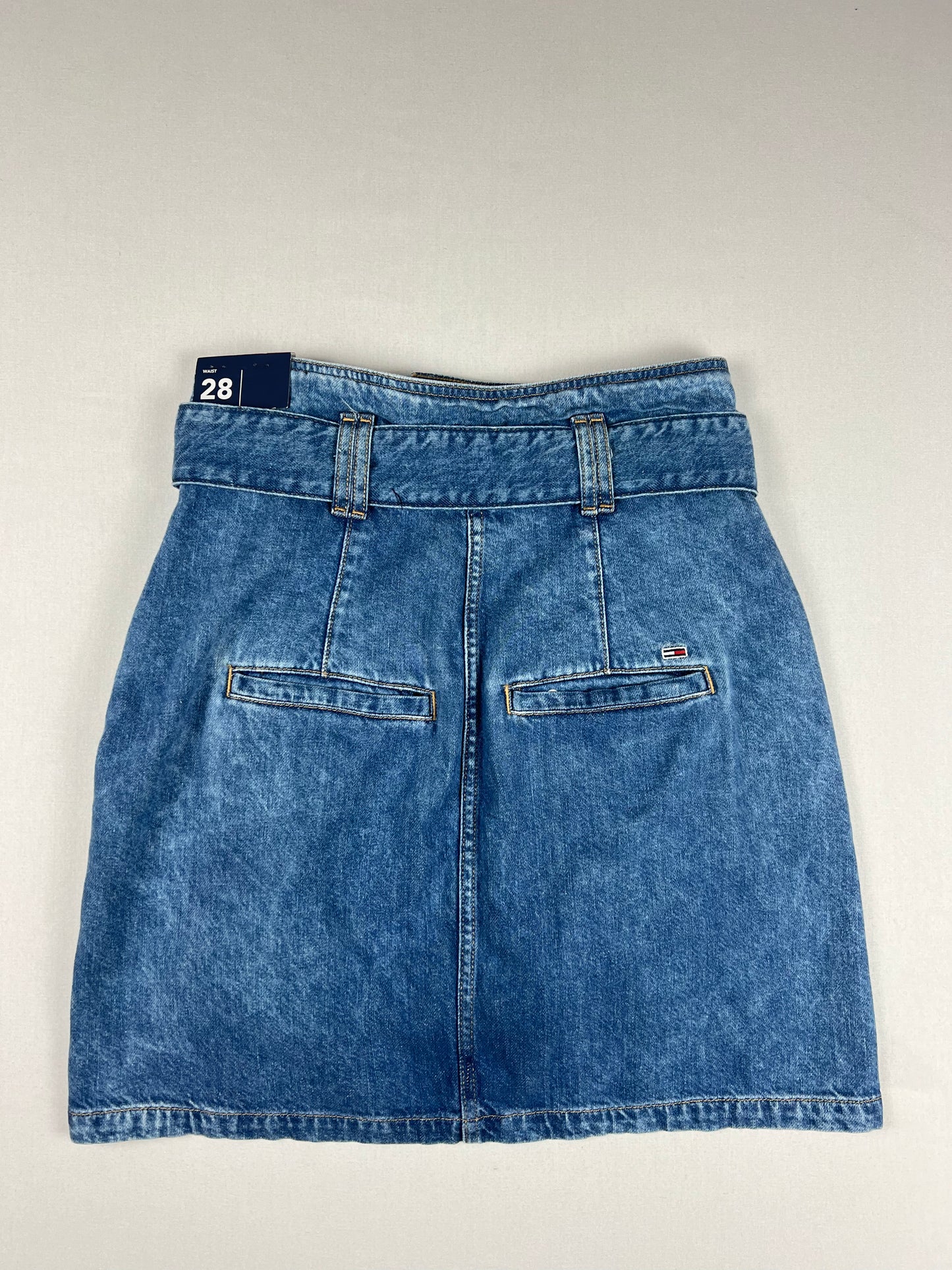 Tommy Hilfiger