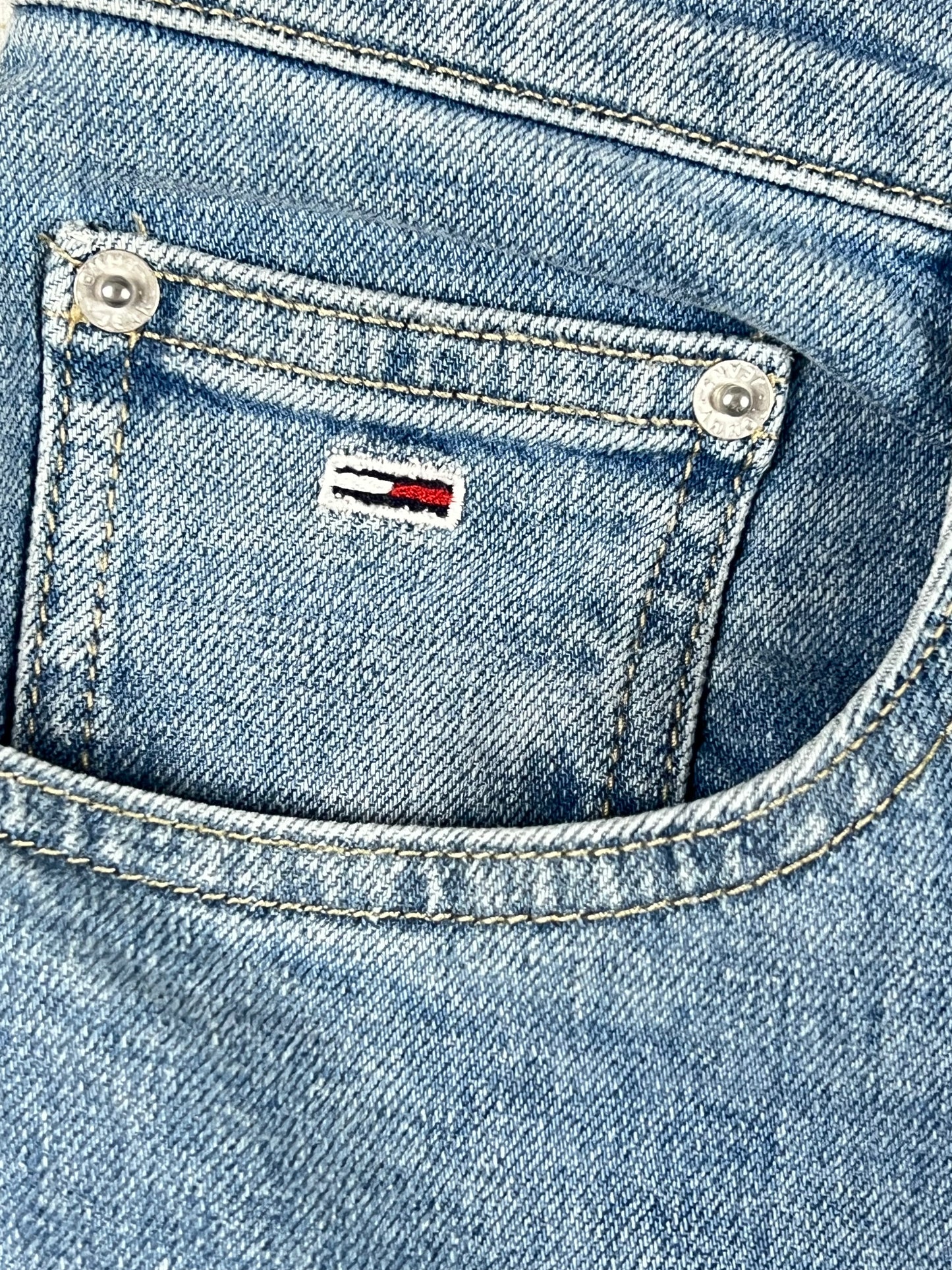 Tommy Hilfiger