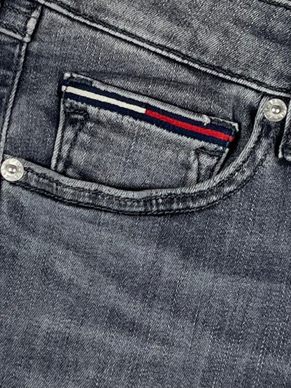 Tommy Hilfiger
