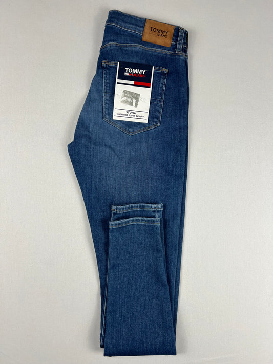 Tommy Hilfiger