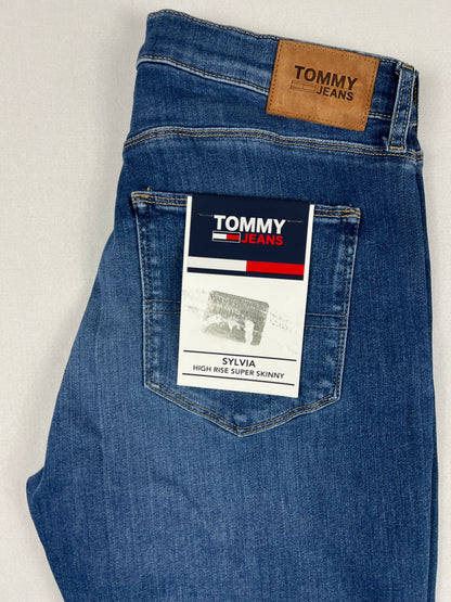 Tommy Hilfiger